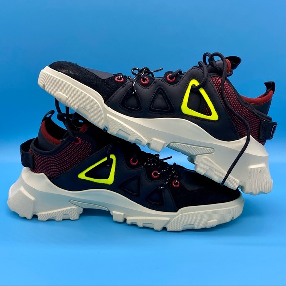 MCQ Orbyt women’s black sneakers size EU 40 (US 9, UK 7) - Picture 3 of 6